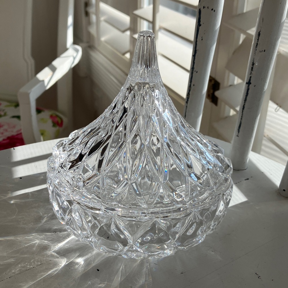 Godinger Crystal Hershey’s Kiss Candy Dish. Like New